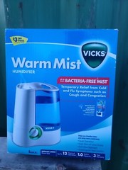 Vicks Warm Mist Humidifier, Medium-Large Rooms 1 Gallon Tank Brand-New