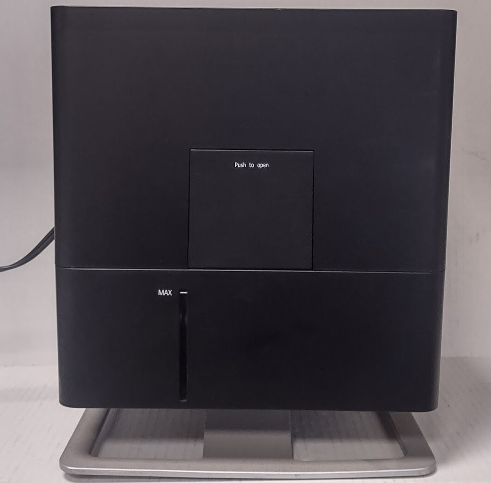 Silver Stadler Form Oskar Evaporator Room Air Humidifier, Black -USED