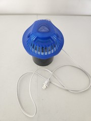 Vicks 1.5 Gallon warm Steam Vaporizer with Night Light cleaned inside and out