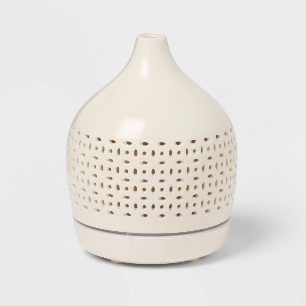 White Ceramic Cutout 300ml Large Diffuser – Threshold