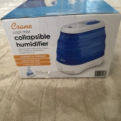 Crane Cool Mist Collapsible Humidifier 1 Gallon Tank New W/ Top Fill Tank