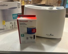 Honeywell Germ Free Cool Mist Humidifier HCM-350 + New Filter HAC-504