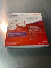 ** New Honeywell Home Replacement Humidifier Pad, Filter # HC22P. **