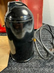Antique DeVilbiss Electric Steam Vaporizer Model 148 w/Box & Manual