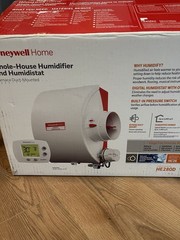 HoneyWell Bypass Flow-Through Whole House 17gal Humidifier & Humidistat HE280D