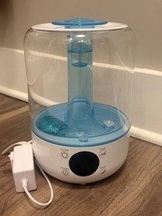 Tabletop Cool Mist Humidifier 0.6 Gal, Sleep Mode, 24hr Timer, 3-Speed