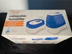 Crane EE-5948 Cool Mist Collapsible Humidifier Blue/White, Portable, 360° Nozzle