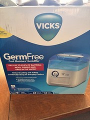 Vicks GermFree V3900 Humidifier UV Technology Adjustable White/Blue