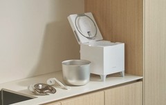 NEW CAREPOD X50V Stainless Steel Cube Humidifier Warm Mist 4.2L 220V
