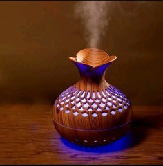 1pc Flower Shaped Humidifier w Colorful LED Lights, 300ml Capacity, USB Powered