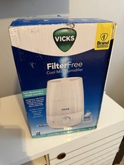 Vicks Filter Free Cool Mist Humidifier 1 Gallon Whisper Quiet Model VUL545