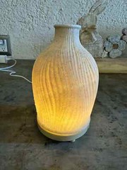 80ml Air Humidifier USB Vase Shape Aromatherapy oils Disperses a natural scent