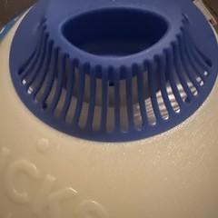 Vaporizer Humidifier Vicks WarmSteam 1.5 gallon capacity night light Used 1 time