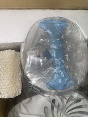 Honeywell Cool Moisture HCM-560 Humidifier With Remote Control New Old Stock !