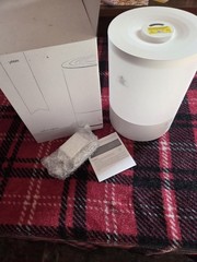 Yogin Ultrasonic Humidifier HU25-02A White New In Box Great For Winter Cool Mist