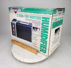 Duracraft Humidifier Fine Moisture 2.5 Gallon Output 900 SF NIB