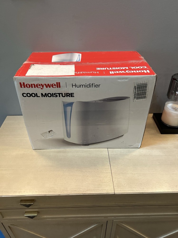 Honeywell Humidifier HCM-350 Ultra Violet Germ-Free Humidification New