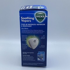 VICKS Soothing Vapors Waterless Vaporizer & Nightlight W/ 5 Refill Pads Lot Of 2