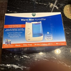 New In Box! Vicks Warm Mist Humidifier VWM845V2 1 Gallon Filterless White Blue