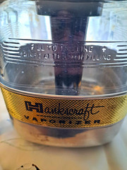 Hankscraft 202-A Tabletop Steam Vaporizer Humidifier Auto Shut Off 110-120V