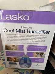 Lasko Ultrasonic Cool Mist Humidifier Quiet Adjustable Mist Night Light New