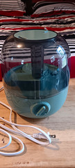 Mainstays Cool Mist Ultrasonic Tabletop Humidifier HU00-23434G Blue/Clear