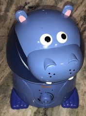 Crane EE-8245 Humidifier Cool Mist Hippo Animal Holstein 1 Gallon Ultrasonic