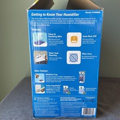 Vicks Warm Mist Humidifier, White and Blue Model #VWM845V1 Mint Condition