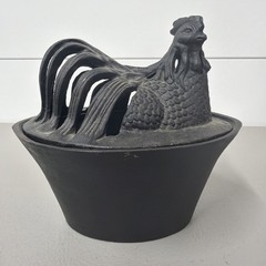 VTG Cast Iron Chicken Humidifier Steamer Roaster Coal/Wood Stove Chicken 1 Quart