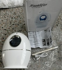 New 3 Speed White Humidifier With Accessories