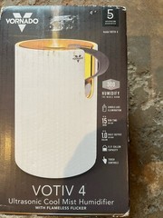 Vornado VOTIV 4 Ultrasonic Cool Mist Tabletop Humidifier Touch Controls White