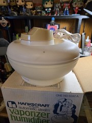 Vintage Hankscraft By Gerber Vaporizer/Humidifier Model 5592 Color Beige