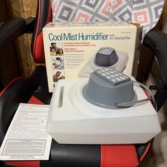 KAZ DynaMist 370F Cool Mist Humidifier 1.2 Gallon With Box; Clean; Tested!