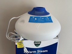 Vicks Warm Steam Vaporizer Humidifier White Open Box