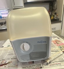 ProCare PCCM-840 Tabletop Evaporative Humidifier, Adjustable, White/Blue