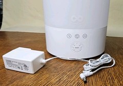 Everlasting Comfort Digital Humidifier 2.5L Touch, (HU25-02), Color Changing NEW