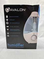 Avalon Ultrasonic Premium Cool Mist Humidifier Nightlite Aroma Diffuser