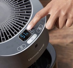 Honeywell Cool Moisture Humidifier Top Fill Digital Display HEV620B *NEW*