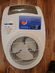 Lasko Natural Cascade Model 1100 Pump Humidifier Evaporative 1100 Sq Ft – NEW