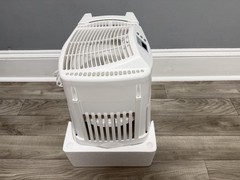 AIRCARE MA0800 Evaporative Humidifier for 2,600 sq. ft Tested Working NO FILTER