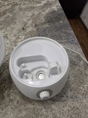 CVS Pharmacy Tabletop Cool Mist Humidifier Adjustable Dial 0.5 Gal 100 sq ft