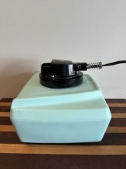 Vintage Devilbiss Cool Mist Humidifier Vaporizer Tiffany Light Blue Model 122