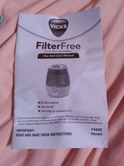 Vicks V4600 Cool Mist Filter Free Humidifier 1.2 Gallon Auto Shut Off Visible