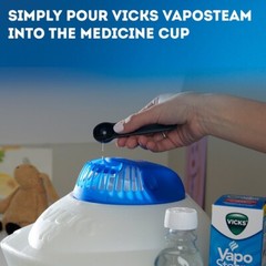 Vicks VapoSteam Medicated Liquid with Camphor, a Cough Suppressant, 8 Oz – VapoS