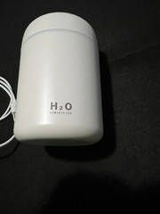 H2O Mini Humidifier Essential Oil Diffuser White Used
