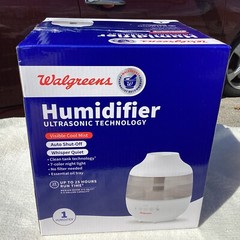 NIB Walgreens Humidifier Ultrasonic Technology Visible Cool Mist