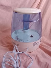 Vicks V4600 Cool Mist Filter Free Humidifier 1.2 Gallon Auto Shut Off Visible