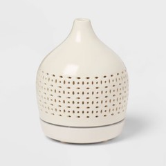 White Ceramic Cutout 300ml Large Diffuser – Threshold