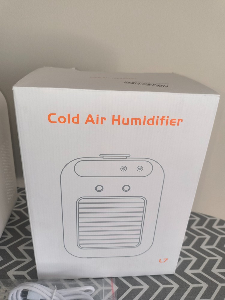 Cold Air Humidifier Battery Operated Rechargeable 2 Speed Large Water Tank White