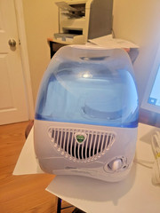 Vicks Humidifier KAZ Model V3100